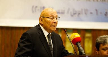  "فايق" يشيد بقرار انضمام مصر إلى الميثاق العربي لحقوق الإنسان 