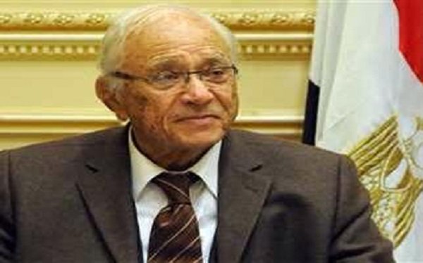  "القومي لحقوق الإنسان" ينعي الدكتور فؤاد عبد المنعم رياض 